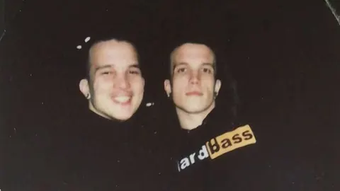Mladi Marko i Martin Purišić na staroj fotografiji