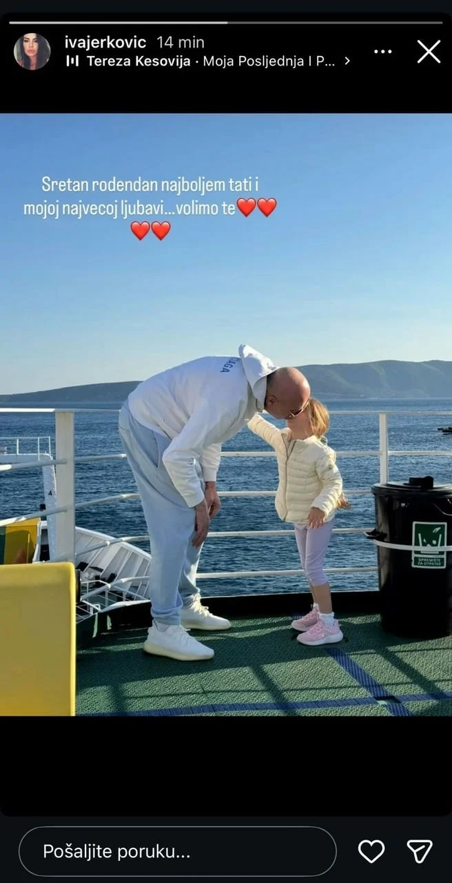 Snimka zaslona s Instagrama: Josip Antić ljubi kćer na trajektu