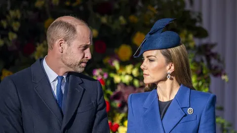 Princ William i Kate Middleton u elegantnoj plavoj odjeći
