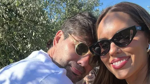 Selfie Franke Batelić i Vedrana Ćorluke na otvorenom s naticama