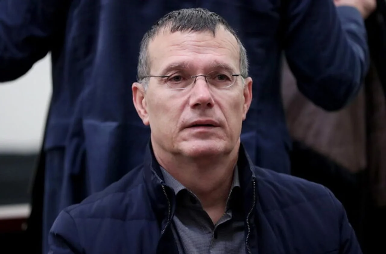 Portret Zdravka Livakovića u naočalama i tamnoplavoj jakni