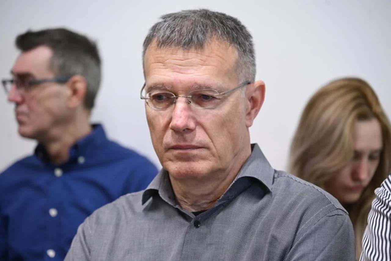 Zdravko Livaković u sivoj košulji tijekom službenog događaja