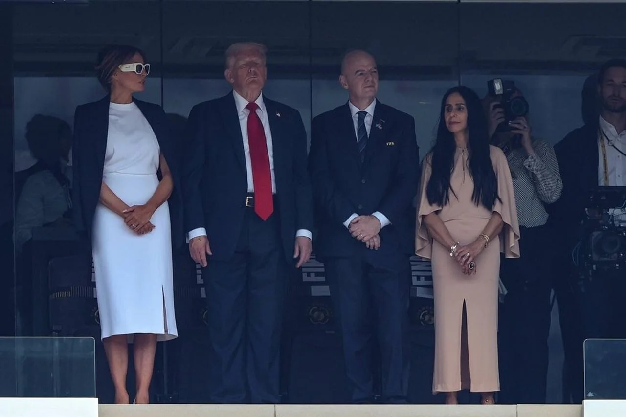 Donald Trump, Melania i Gianni Infantino s suprugom u redu