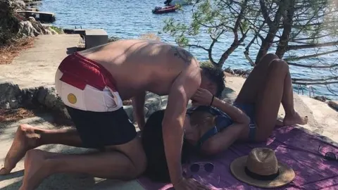 Goran Ivanišević i supruga Nives na plaži