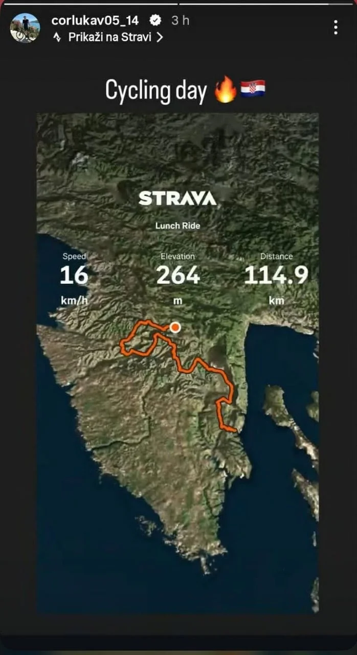Snimka zaslona Strava aplikacije s rutom biciklizma po Istri
