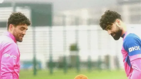 Mateo Kovačić i Joško Gvardiol tijekom treninga u Manchester Cityju.