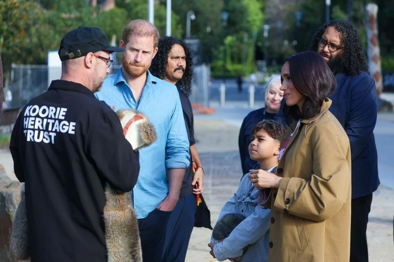 Harry i Meghan s dječakom i predstavnicima Koorie Heritage Trusta