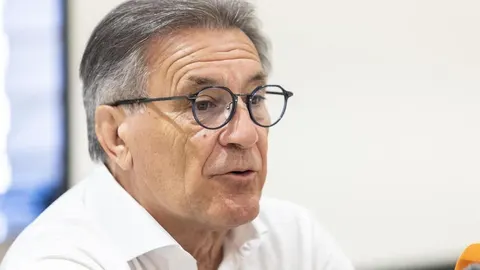 Krupni kadar Zdravka Mamića s naočalama tijekom govora