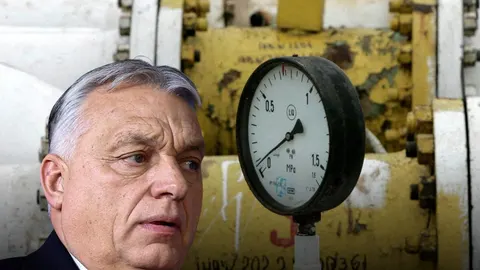 Viktor Orbán pored manometra na naftnom postrojenju