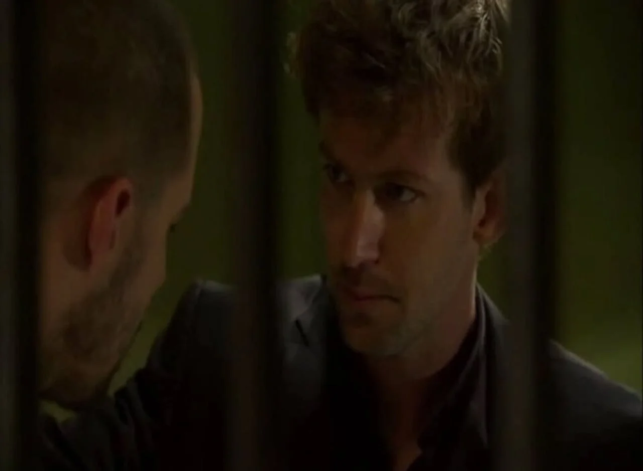 Scena iz serije Lara izbor sa likom kojeg tumači Matija Kačan.