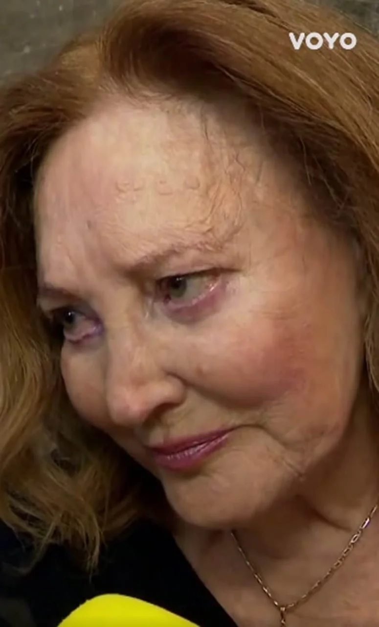 Krupni kadar lica Tereze Kesovije tijekom davanja izjave.