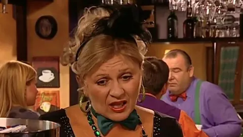 Nives Ivanković u elegantnoj crno-bijeloj kombinaciji na Marulićevim danima.