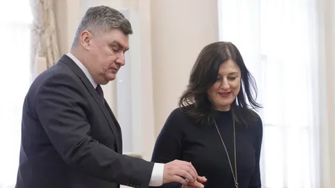 Zoran i Sanja Musić Milanović u svečanom razgovoru.