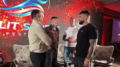 Tom Aspinall i Antonio Plazibat razgovaraju na Split Sport Festu